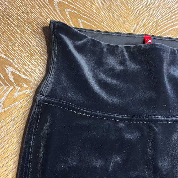 SPANX Black Velour Leggings S - Picture 4 of 8